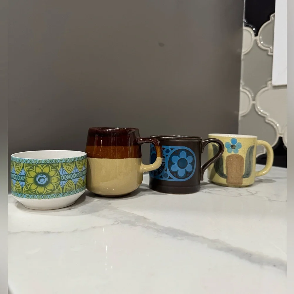 Vintage 1970s Stoneware Mug Lot Retro Mix Set of 4 - Picture 3 of 3